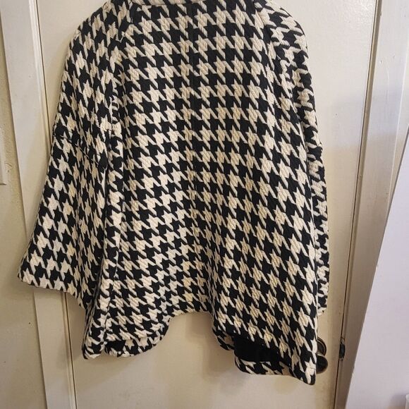 Michael Kors Houndstooth Black And White Knit Jacket Cropped Lined Size 1X - Picture 4 of 4
